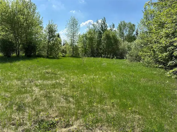 1 Windsor Bay, Hillside Beach, MB R0E 2C0