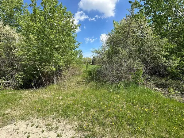 5 Windsor Bay, Hillside Beach, MB R0E 2C0