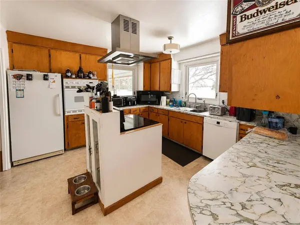 126 Main ST, Otterburne, MB R0A 1G0