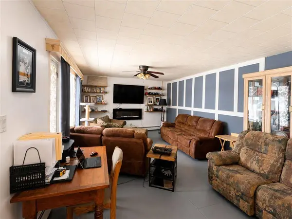 126 Main ST, Otterburne, MB R0A 1G0