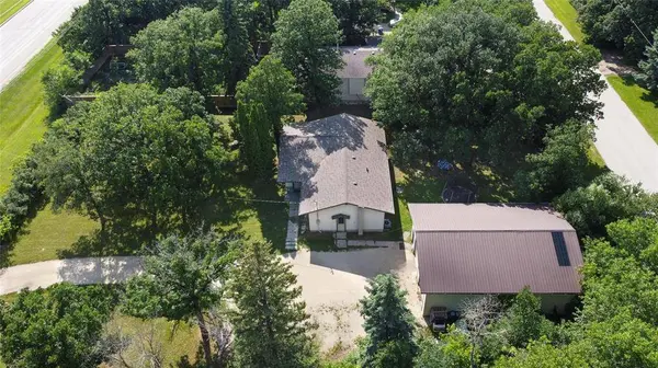121 PTH 52 HWY, Mitchell, MB R5G 1H2