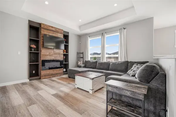138 Saint Andrews WAY, Niverville, MB R0A 0A1