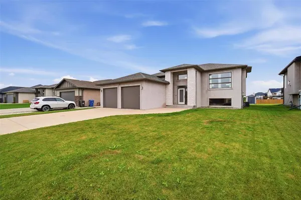 138 Saint Andrews WAY, Niverville, MB R0A 0A1