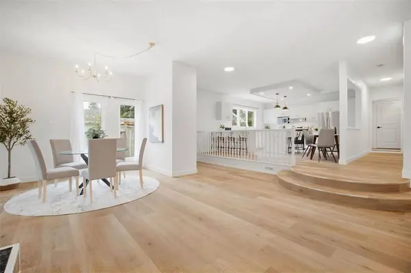 465 Golf BLVD, Winnipeg, MB R3K 1B9