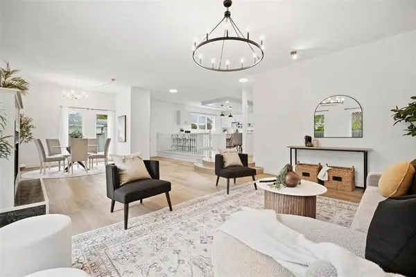 465 Golf BLVD, Winnipeg, MB R3K 1B9