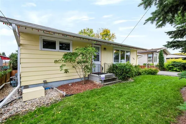 169 Barkman AVE, Steinbach, MB R5G 0V5
