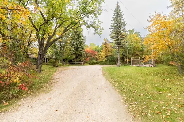 59 Kokomo DR, La Broquerie, MB R0A 0W1