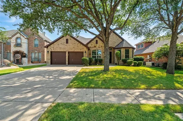 6932 Catamaran Drive, Grand Prairie, TX 75054
