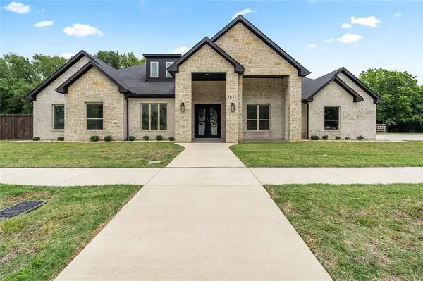 7611 Awadi Court, Arlington, TX 76001