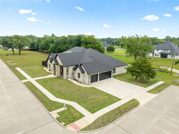 7611 Awadi Court, Arlington, TX 76001
