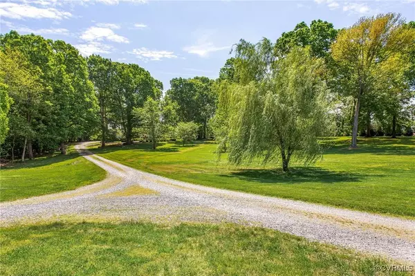 2949 Sandy Hook RD, Sandy Hook, VA 23153