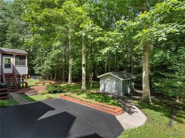 5319 Chestnut Bluff TER, Midlothian, VA 23112
