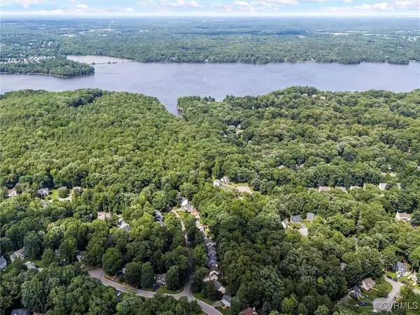 5319 Chestnut Bluff TER, Midlothian, VA 23112