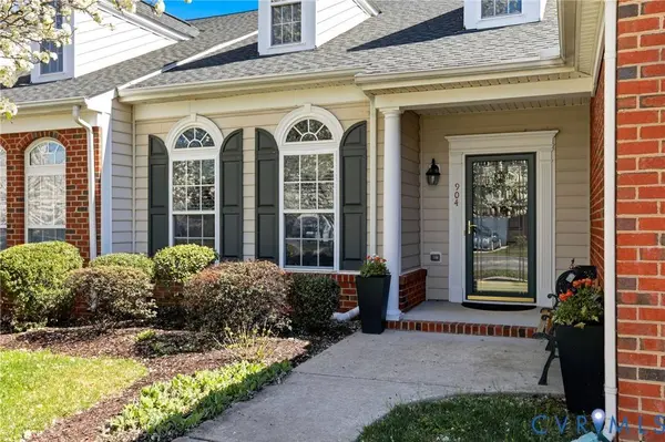 904 Southwinds DR, Glen Allen, VA 23059