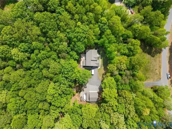 2505 Crest Hollow CT, Goochland, VA 23063