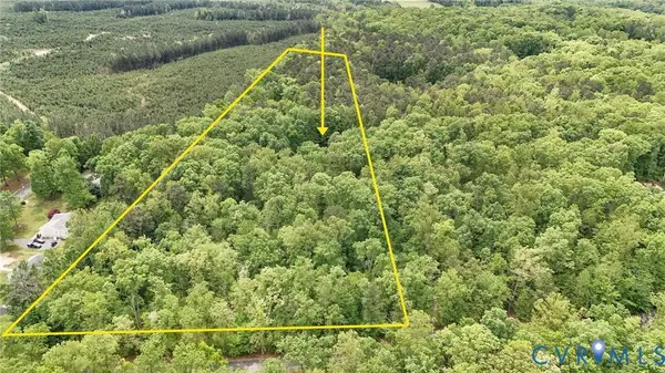 1570 Meade Point DR, Powhatan, VA 23139