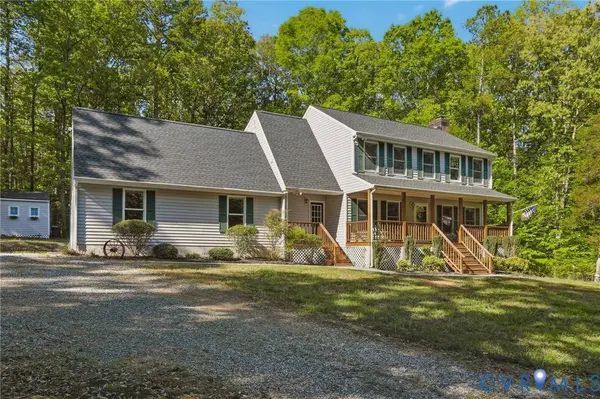 2593 Holly Grove DR, Bumpass, VA 23024