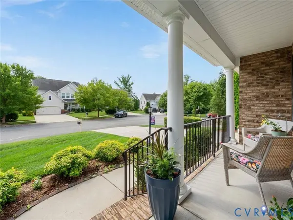 9521 Lyndon CIR, Mechanicsville, VA 23116