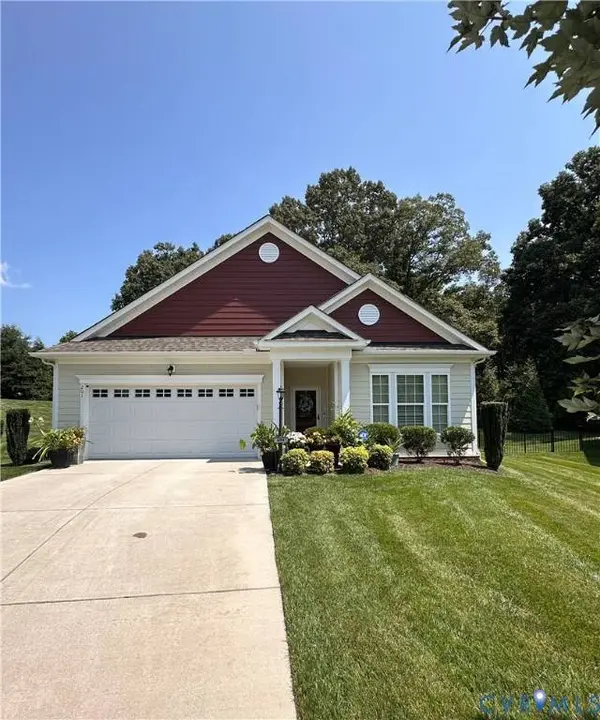 201 Ashford Hill LOOP