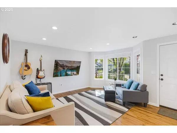 21613 SW LONGACRE ST, Beaverton, OR 97003