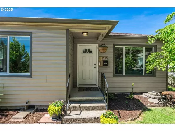 2185 LAUREL AVE, Salem, OR 97301