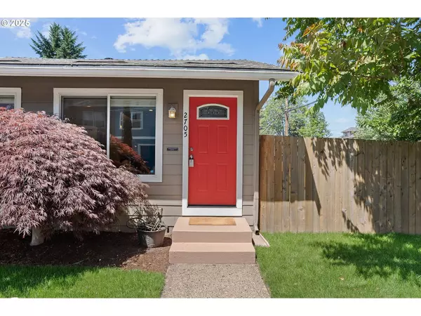 2705 N HUNT ST, Portland, OR 97217