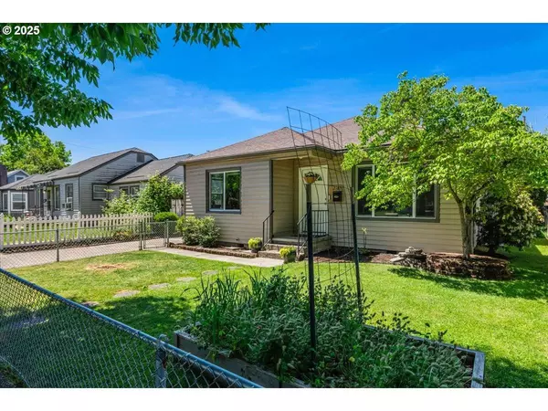 2185 LAUREL AVE, Salem, OR 97301