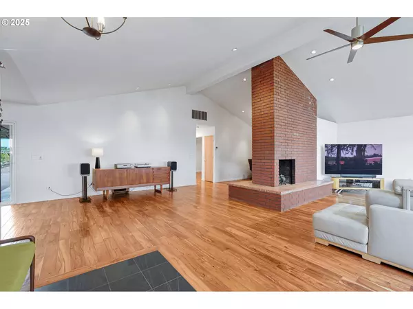 34926 SW JOHNSON SCHOOL RD, Cornelius, OR 97113