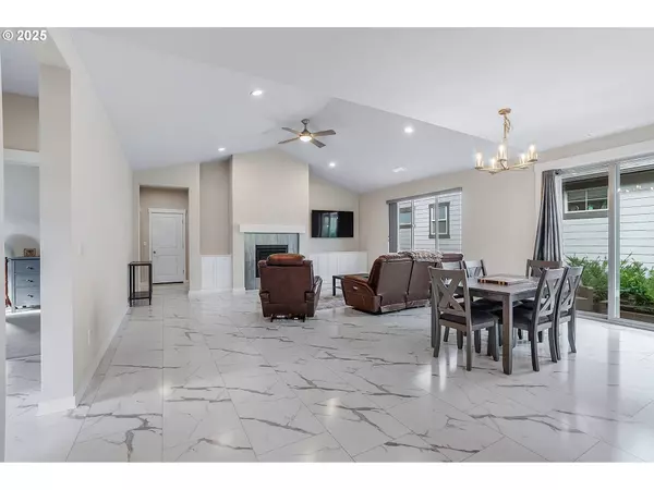 7245 SW CHESTNUT LN, Wilsonville, OR 97070