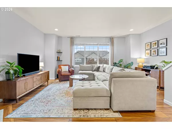 18718 SW 91ST TER, Tualatin, OR 97062