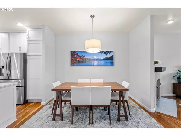 18718 SW 91ST TER, Tualatin, OR 97062