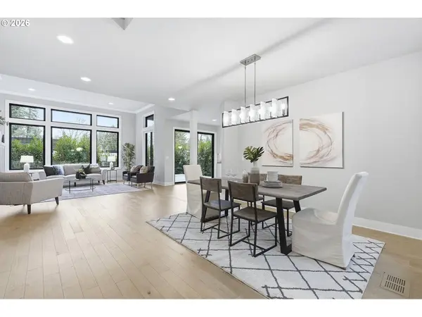 16200 WALUGA DR, Lake Oswego, OR 97035