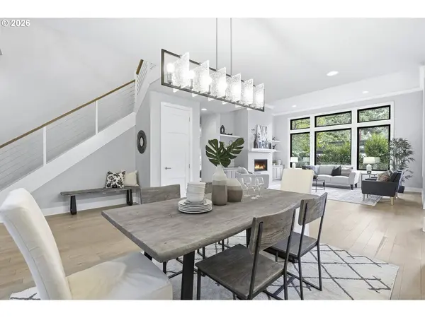 16200 WALUGA DR, Lake Oswego, OR 97035