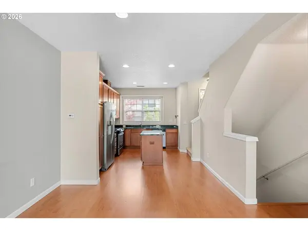 11091 SW SAGE TER, Portland, OR 97223