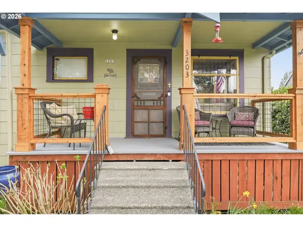 3203 SE 66TH AVE, Portland, OR 97206