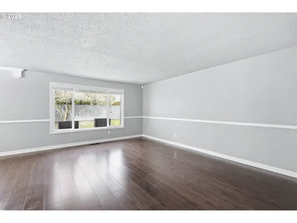 21659 SW DAKOTA CIR, Tualatin, OR 97062