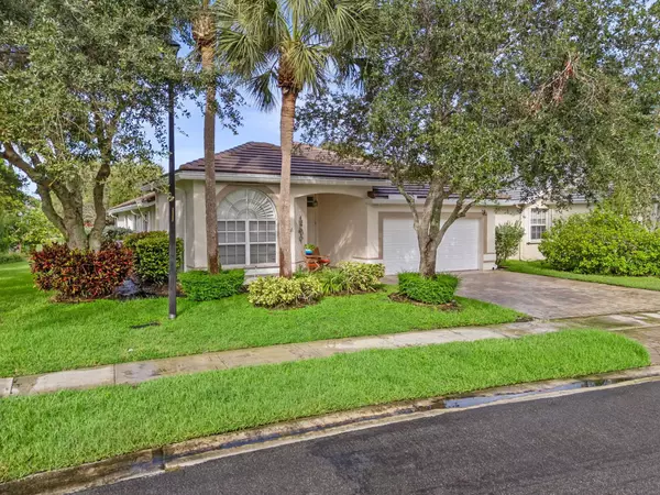 69 Gables BLVD, Weston, FL 33326