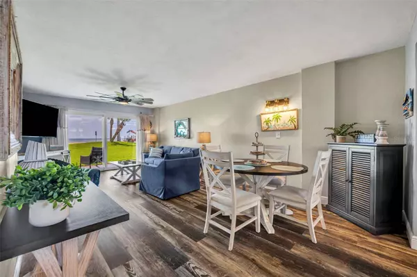 2860 OCEAN SHORE BLVD #1030, Ormond Beach, FL 32176