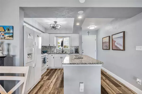 2860 OCEAN SHORE BLVD #1030, Ormond Beach, FL 32176