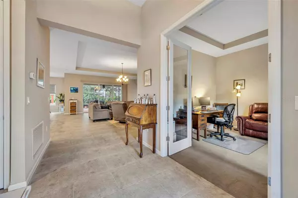 102 BEDFORD CT, Deland, FL 32724