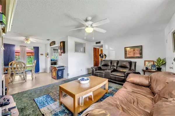 2816 TRAVELERS PALM DR, Edgewater, FL 32141