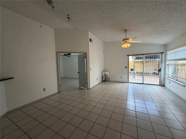 5427 CEDAR LN, Orlando, FL 32811