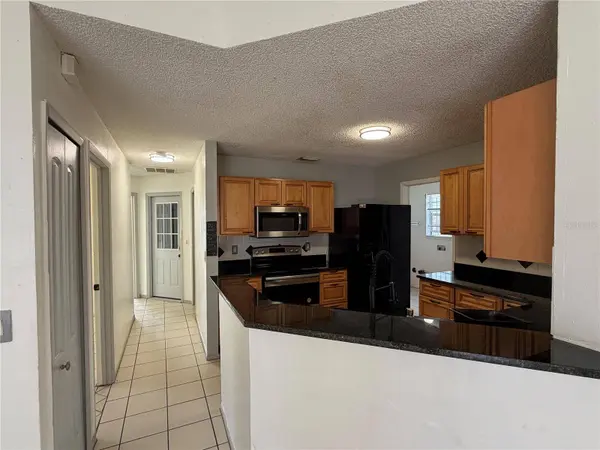 5427 CEDAR LN, Orlando, FL 32811