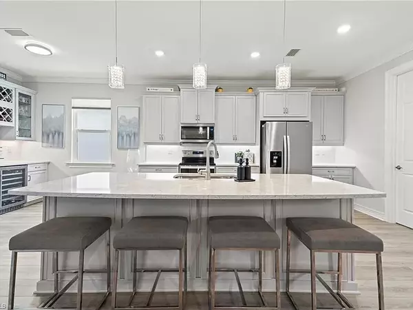 Bonita Springs, FL 34135,28140 Captiva Shell Lp