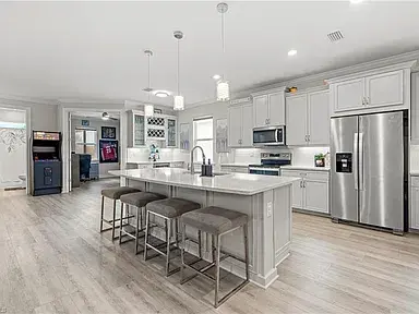28140 Captiva Shell Lp, Bonita Springs, FL 34135
