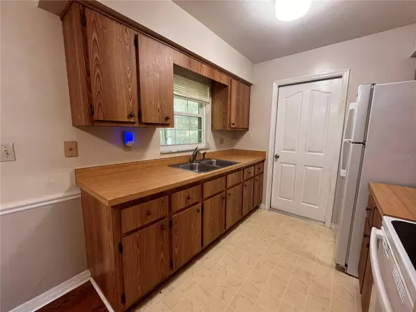 30 HEMLOCK TERRACE DR, Ocala, FL 34472