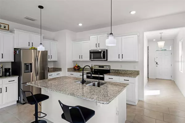 3435 YELLOWTOP LOOP, Clermont, FL 34714