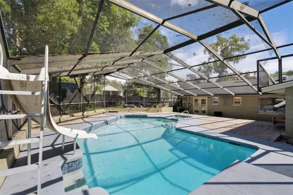 1120 W MAGNOLIA ST, Clermont, FL 34711