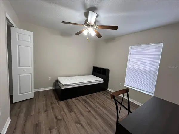 4944 FISKE CIR, Orlando, FL 32826