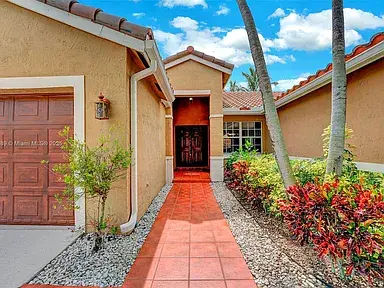 275 SW 198th Ter, Pembroke Pines, FL 33029-1235